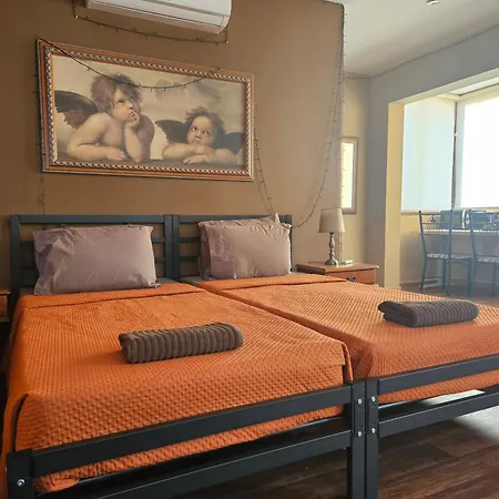 Lotus Malta Homestay *